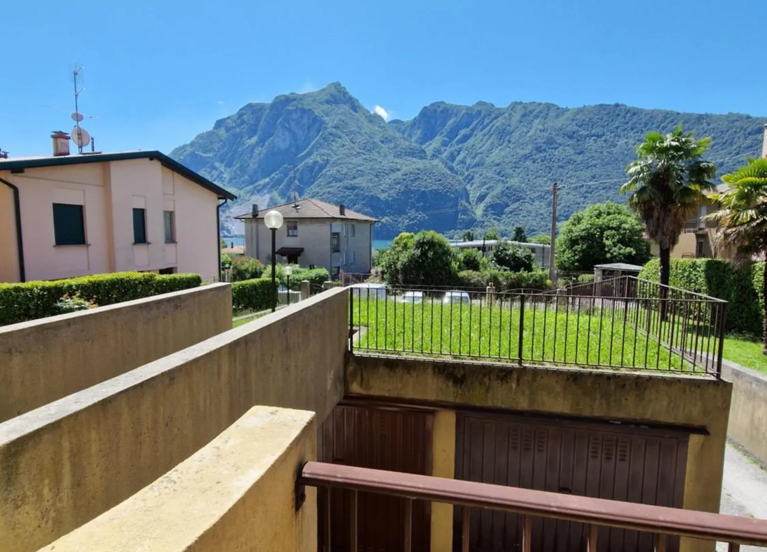 Appartement La Casa Della Nonna Sara à Abbadia Lariana Italie
